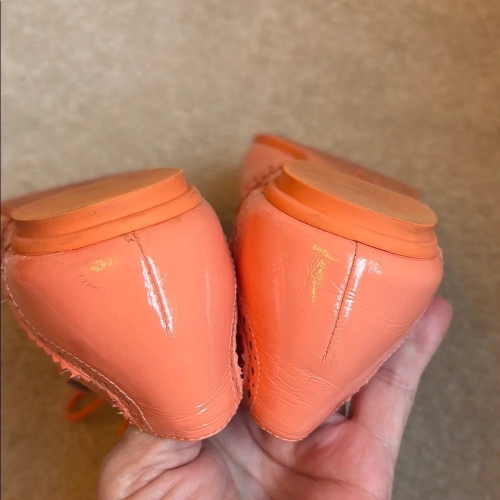 🕊️ Cole Haan Orange patent leather Oxford